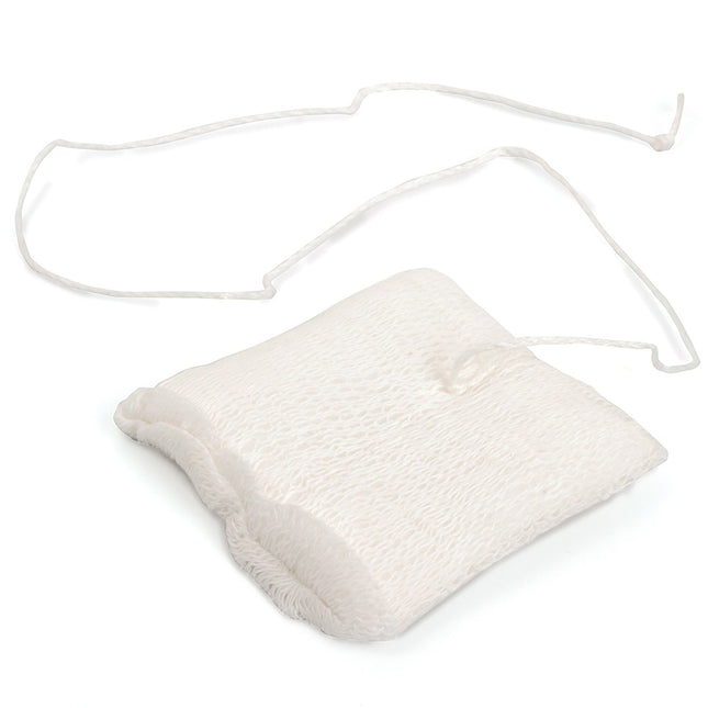 Throat Pack with String 6cm x 6cm 