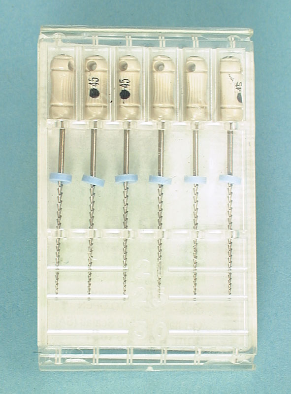 Hedstrom File 25mm Size 45 White 