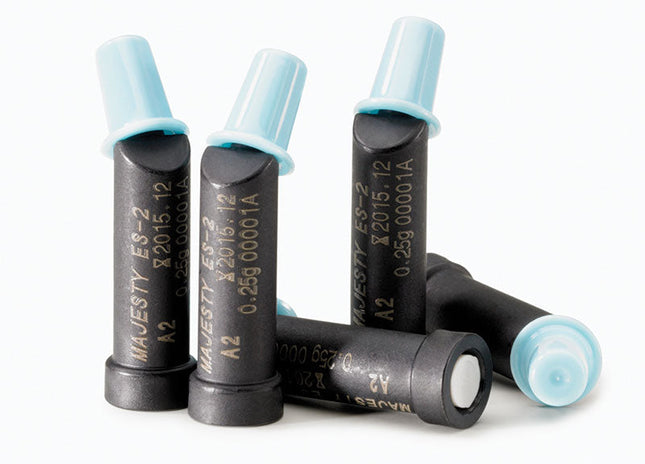 Clearfil Majesty ES-2 Classic Composite PLT Refills A2 